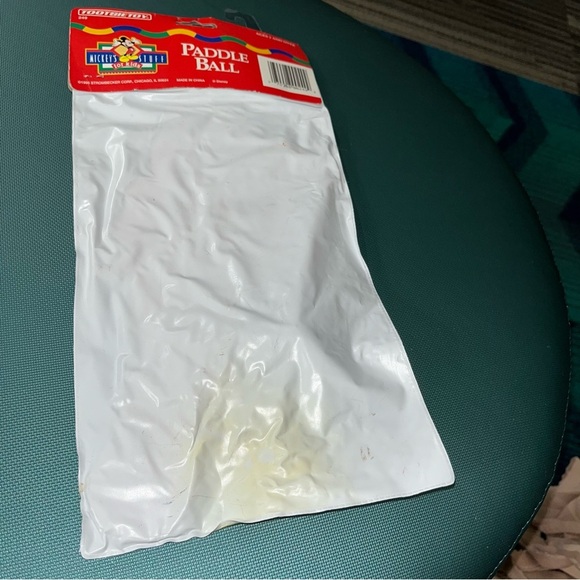 Disney 1997 wooden Donald Duck Paddle Ball by Tootsie Toy vintage retro - Picture 2 of 3